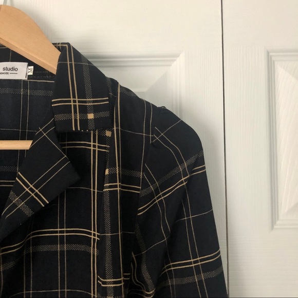 HAZ Studio - Yesstyle Plaid Shirt Dress - Picture 10 of 14